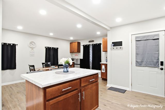 8915 Pine Avenue, Wonder Lake, IL 60097