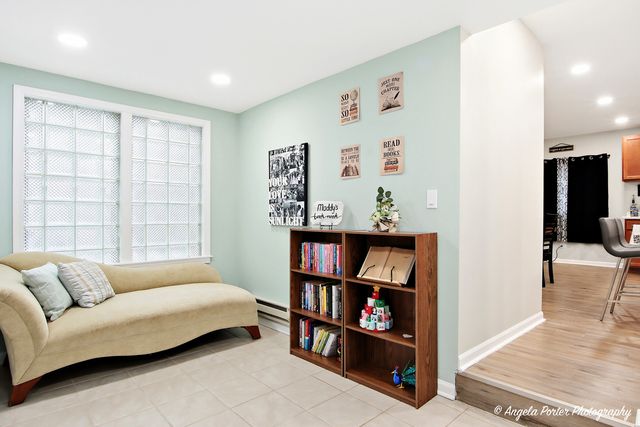 8915 Pine Avenue, Wonder Lake, IL 60097