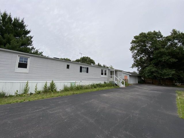 292 Ember Drive, Oxford, WI 53952