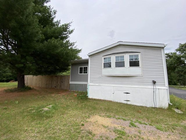 292 Ember Drive, Oxford, WI 53952