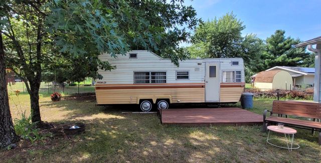 292 Ember Drive, Oxford, WI 53952
