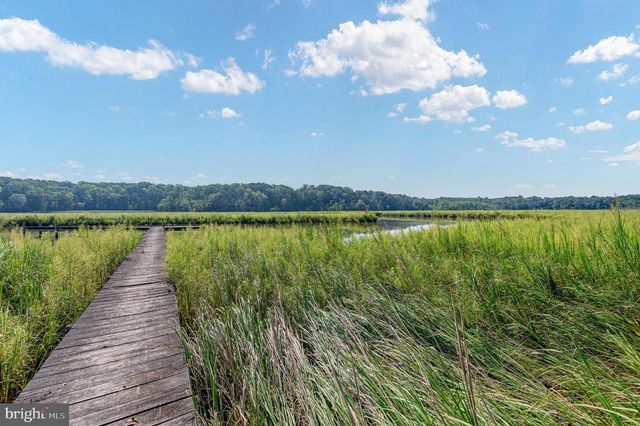 18002 ROSIERS CREEK LN, King George, VA 22485