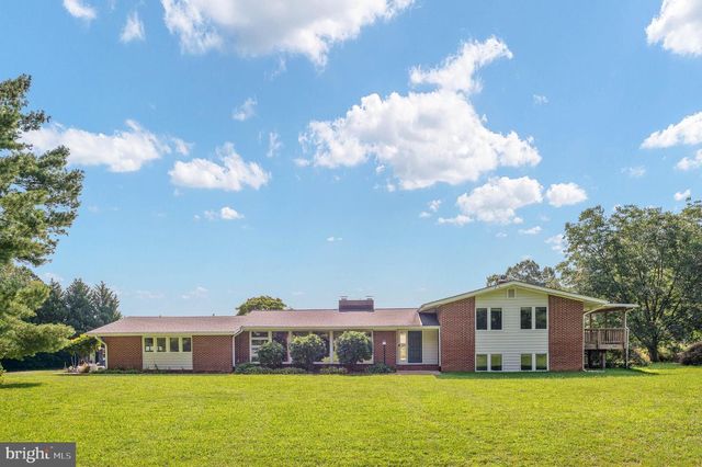 18002 ROSIERS CREEK LN, King George, VA 22485