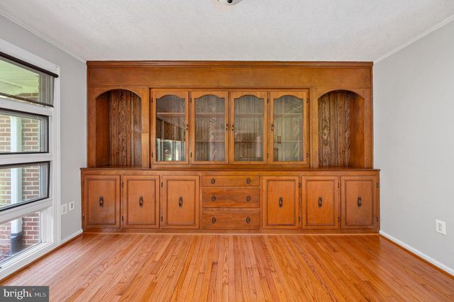 18002 ROSIERS CREEK LN, King George, VA 22485