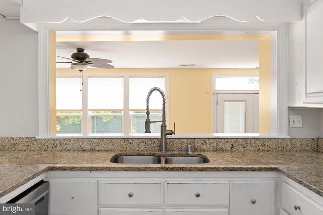 18002 ROSIERS CREEK LN, King George, VA 22485