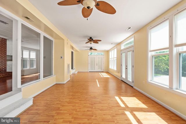 18002 ROSIERS CREEK LN, King George, VA 22485