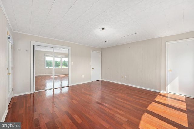 18002 ROSIERS CREEK LN, King George, VA 22485