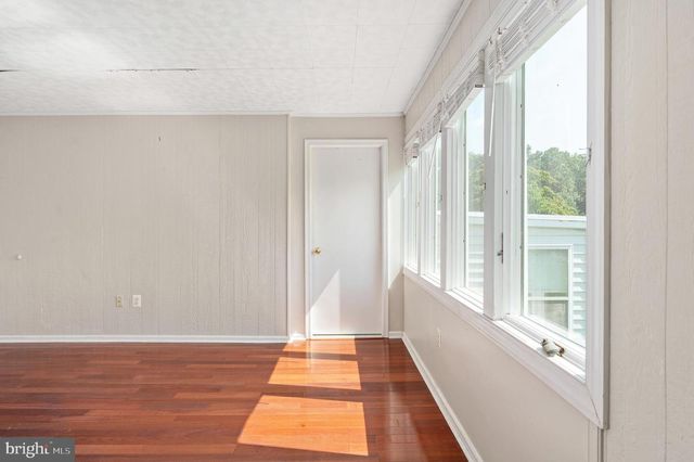 18002 ROSIERS CREEK LN, King George, VA 22485