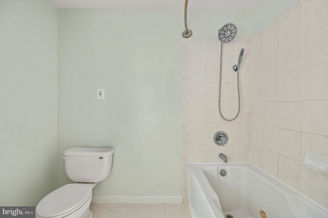 18002 ROSIERS CREEK LN, King George, VA 22485