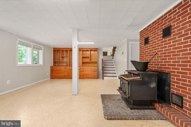 18002 ROSIERS CREEK LN, King George, VA 22485