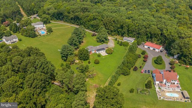 18002 ROSIERS CREEK LN, King George, VA 22485