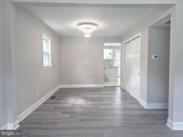 116 W PARK AVE, Lindenwold, NJ 08021