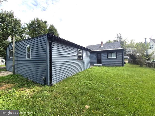 116 W PARK AVE, Lindenwold, NJ 08021