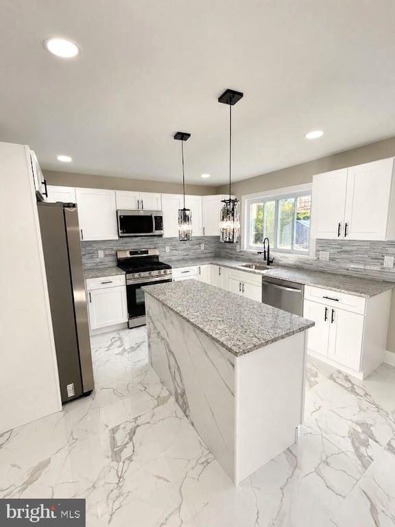 116 W PARK AVE, LINDENWOLD, NJ 08021 — photo 3