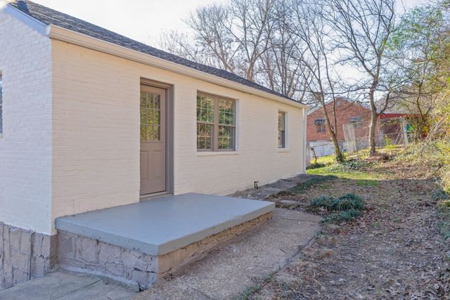 109 Hogan Road, Rossville, GA 30741