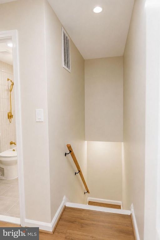 Image 16 of property listing at 15734 MILLBROOK LN #80, Laurel, MD 20707