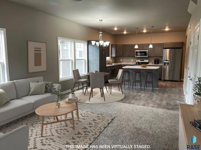 623 N Minnesota Ave Avenue, Sioux Falls, SD 57104