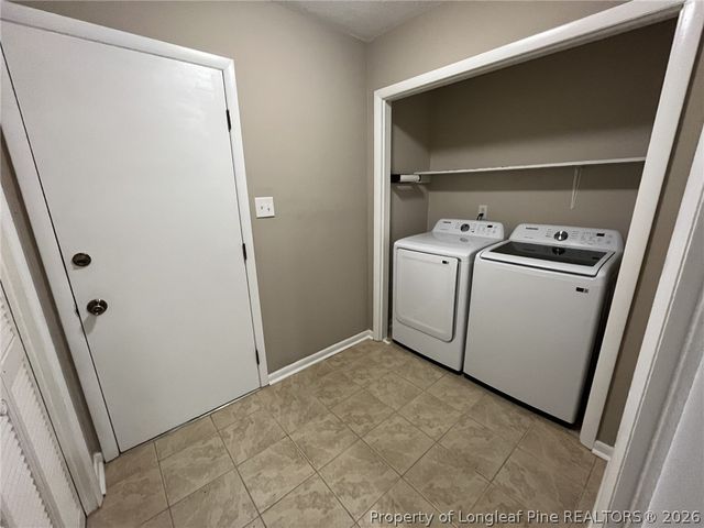 3002 Folkstone Circle, Fayetteville, NC 28306