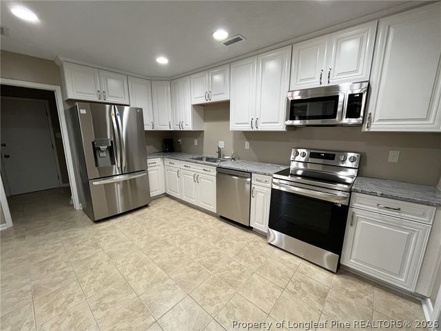 3002 Folkstone Circle, Fayetteville, NC 28306