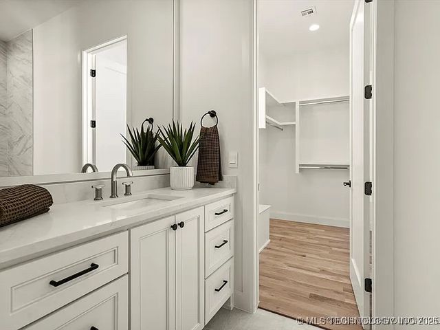 15419 S 27th East Avenue, Bixby, OK 74008