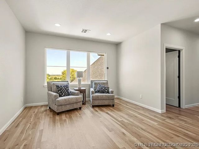 15419 S 27th East Avenue, Bixby, OK 74008