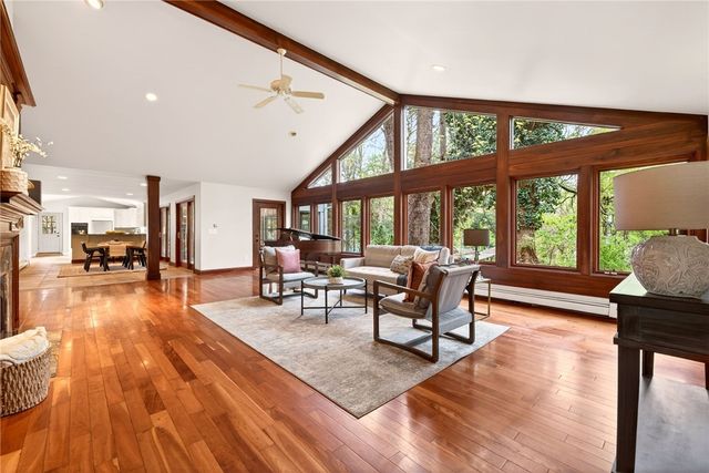 4278 East Avenue, Pittsford, NY 14618