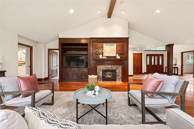 4278 East Avenue, Pittsford, NY 14618