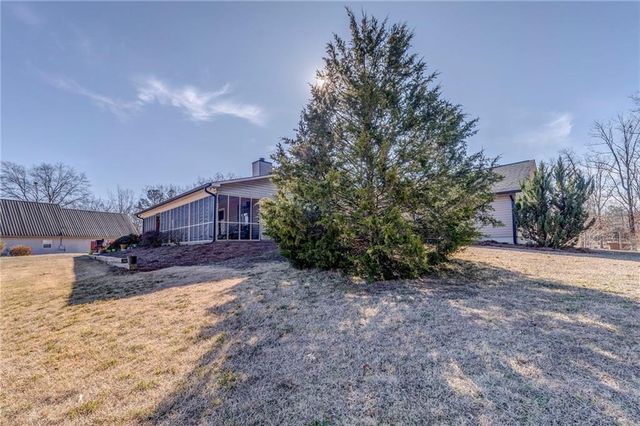 768 County Road 711, Cedar Bluff, AL 35959