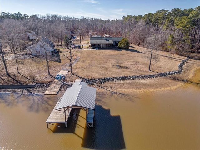 768 County Road 711, Cedar Bluff, AL 35959