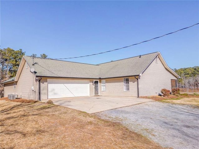 768 County Road 711, Cedar Bluff, AL 35959