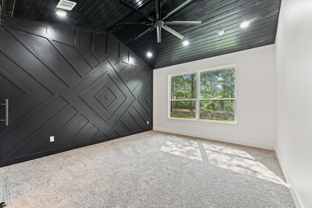 25301 Killarney Street, Hempstead, TX 77445
