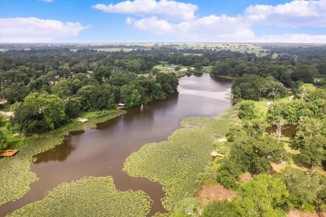 25301 Killarney Street, Hempstead, TX 77445