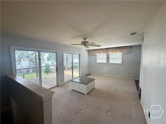 246 Old Mill Road E, Richmond Hill, GA 31324