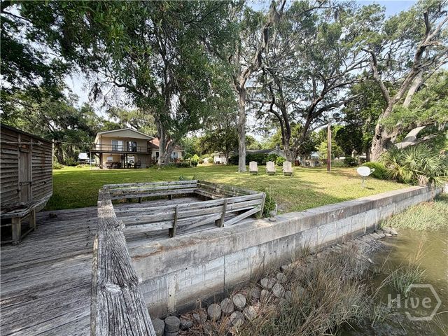 246 Old Mill Road E, Richmond Hill, GA 31324
