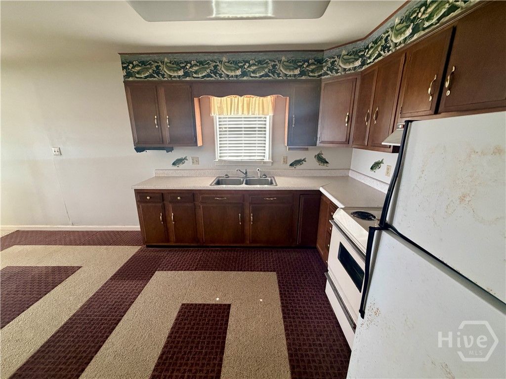 Image 18 of property listing at 246 Old Mill Road E, Richmond Hill, GA 31324