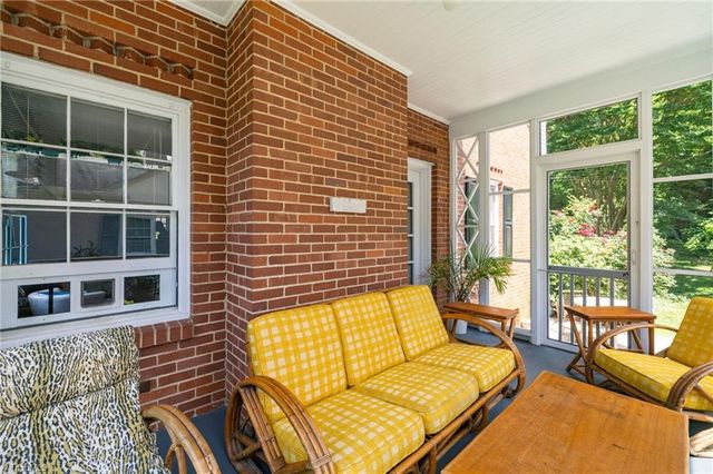 112 W Avondale Drive, Greensboro, NC 27403