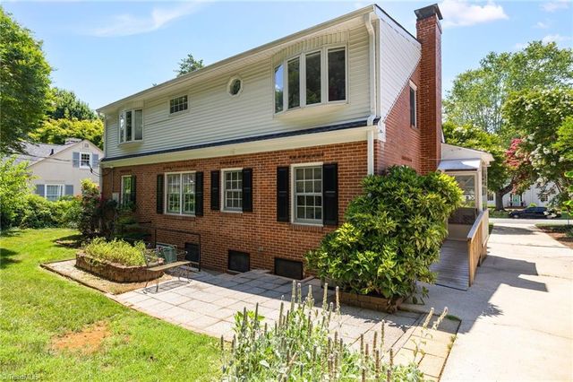 112 W Avondale Drive, Greensboro, NC 27403