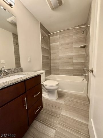 63 Sowers Dr, Mount Olive Twp., NJ 07840