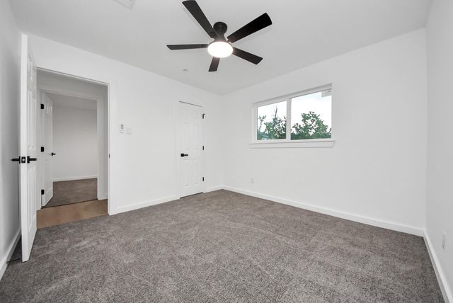 101 Talisman Street, Lake Jackson, TX 77566