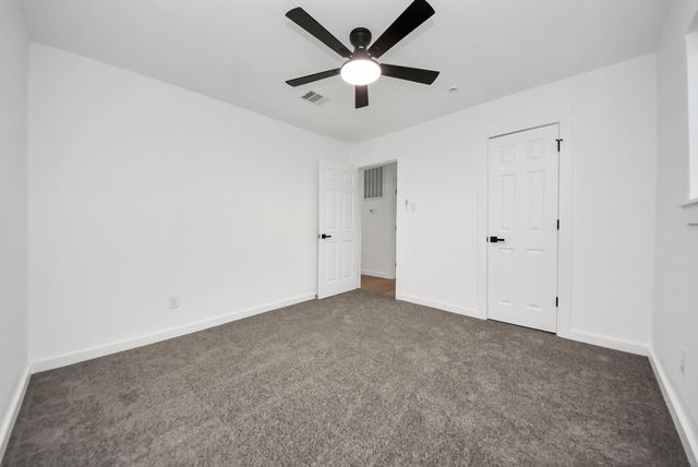 101 Talisman Street, Lake Jackson, TX 77566