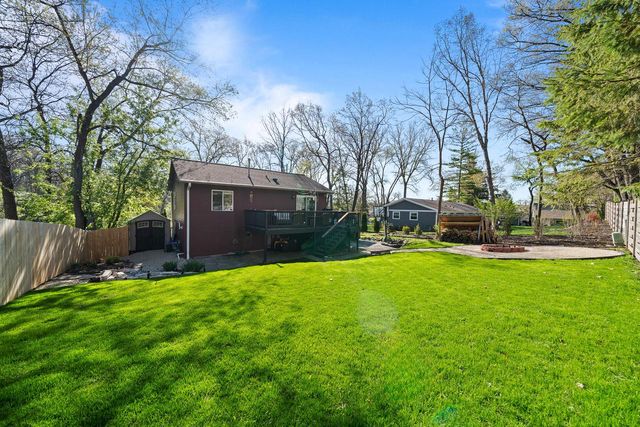 N3311 Queen ROAD, Lake Geneva, WI 53147