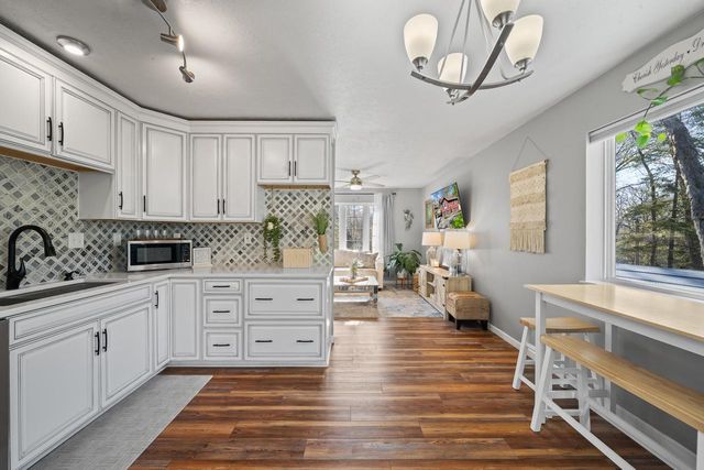 N3311 Queen ROAD, Lake Geneva, WI 53147