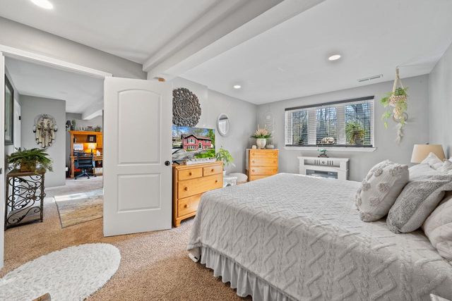 N3311 Queen ROAD, Lake Geneva, WI 53147
