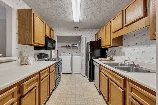 1803 Country Park Drive SE, Smyrna, GA 30080