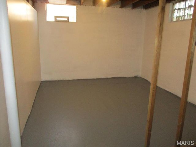 4410 Marcus Avenue, St Louis, MO 63115