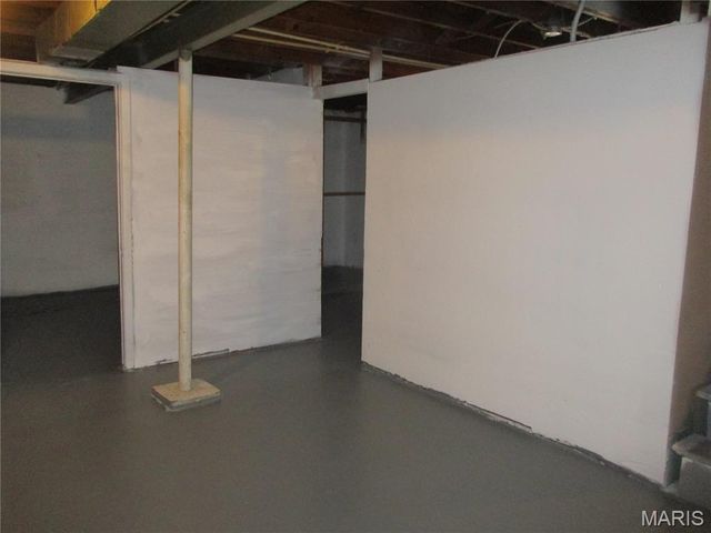 4410 Marcus Avenue, St Louis, MO 63115