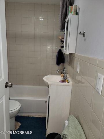 905 Grand Avenue, Asbury Park, NJ 07712