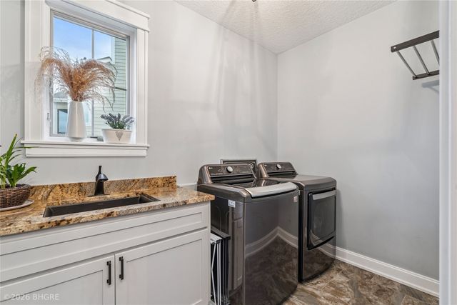 228 NE 60th Court, Ankeny, IA 50021