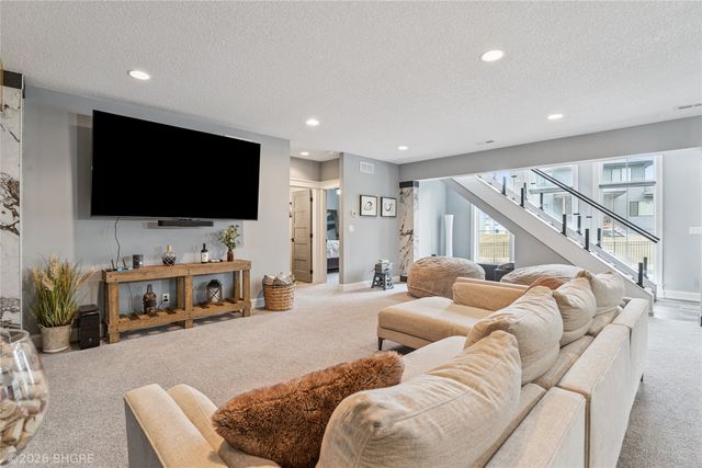 228 NE 60th Court, Ankeny, IA 50021