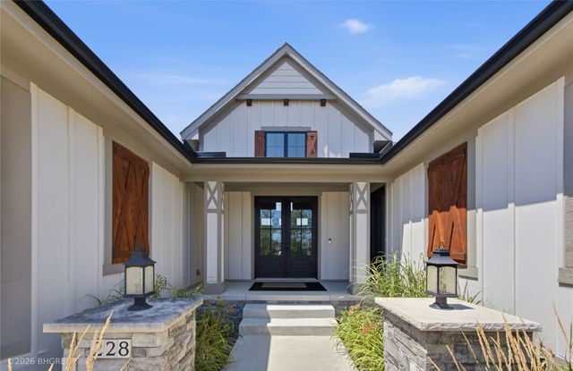 228 NE 60th Court, Ankeny, IA 50021
